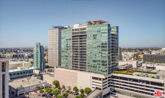 Solair Wilshire — Unit 1709